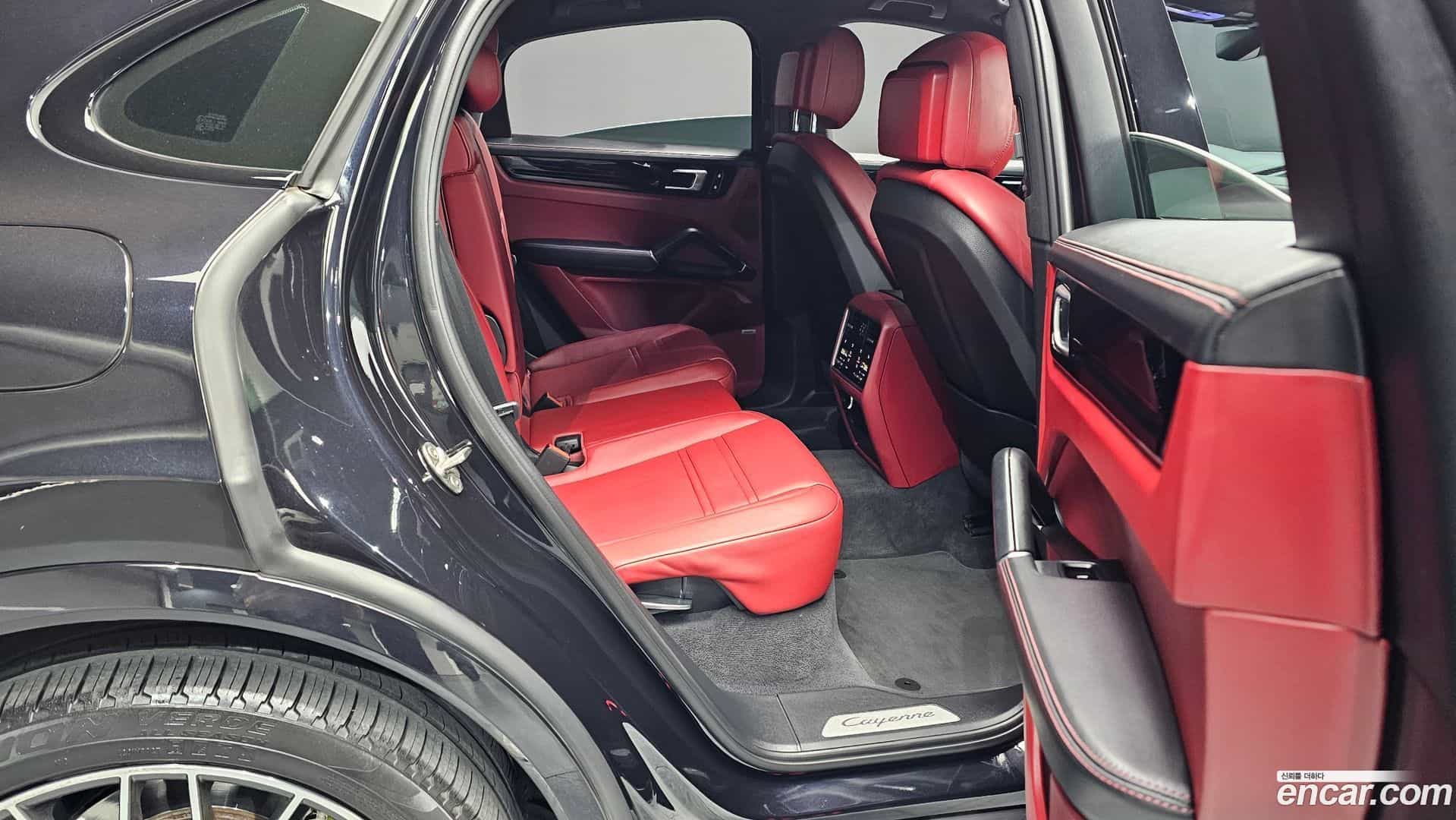 Cayenne Porsche 2021.4-OPTION-016