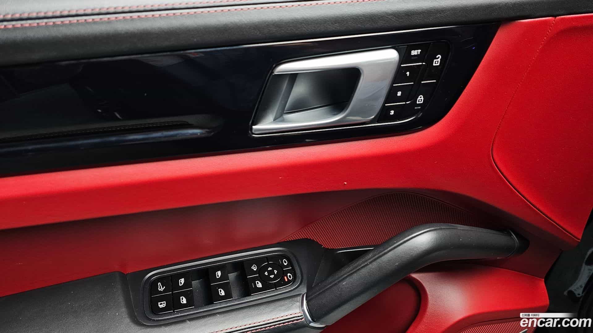 Cayenne Porsche 2021.4-OPTION-021