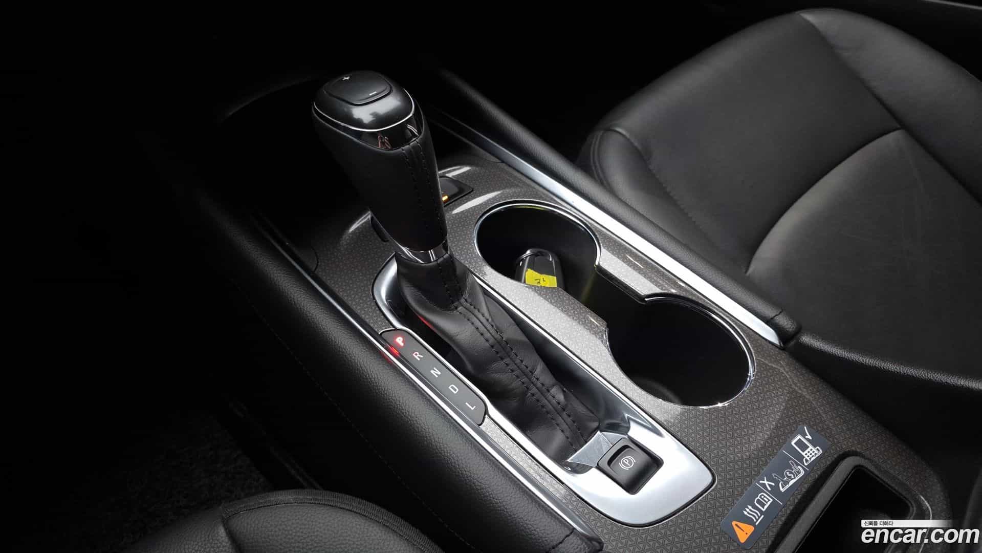 Malibu Chevrolet 2018.9-INNER-009