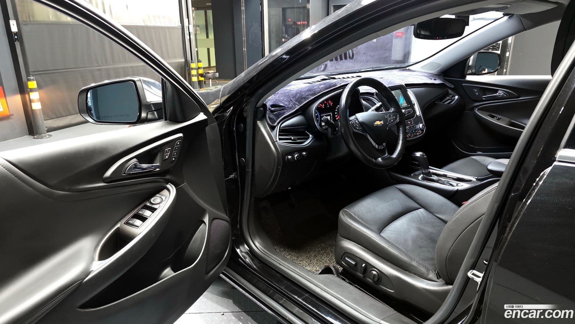 Main__Slider__Photo:Malibu Chevrolet 2018.9-9