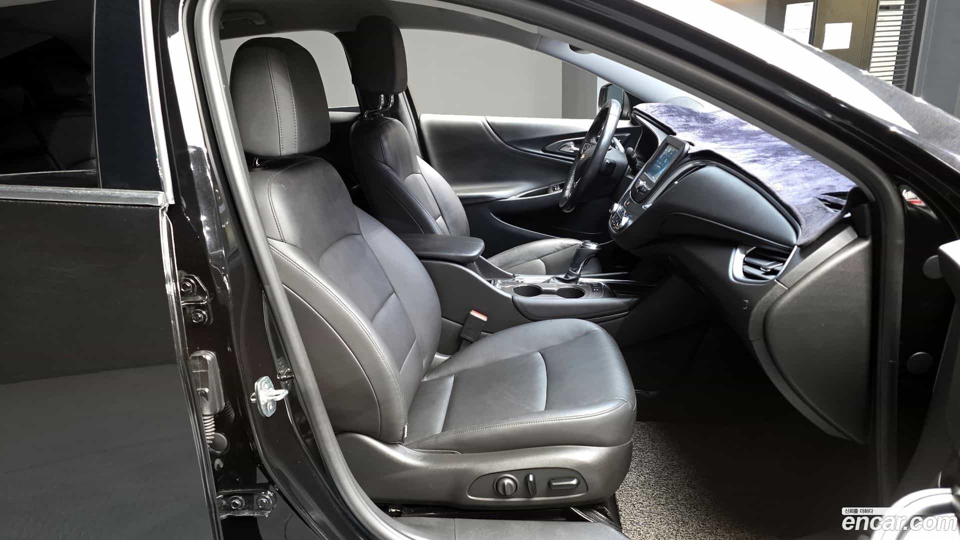 Malibu Chevrolet 2018.9-OPTION-015