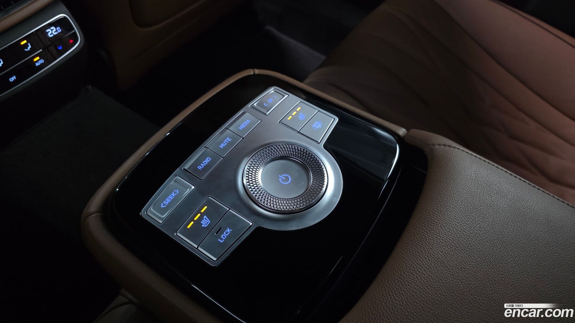 Main__Slider__Photo:G80 Genesis 2022.0-18