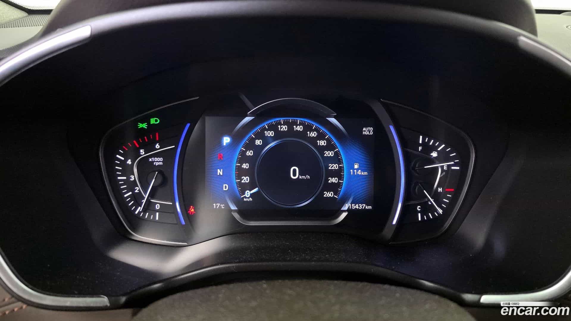 Santafe Hyundai 2018.10-INNER-008