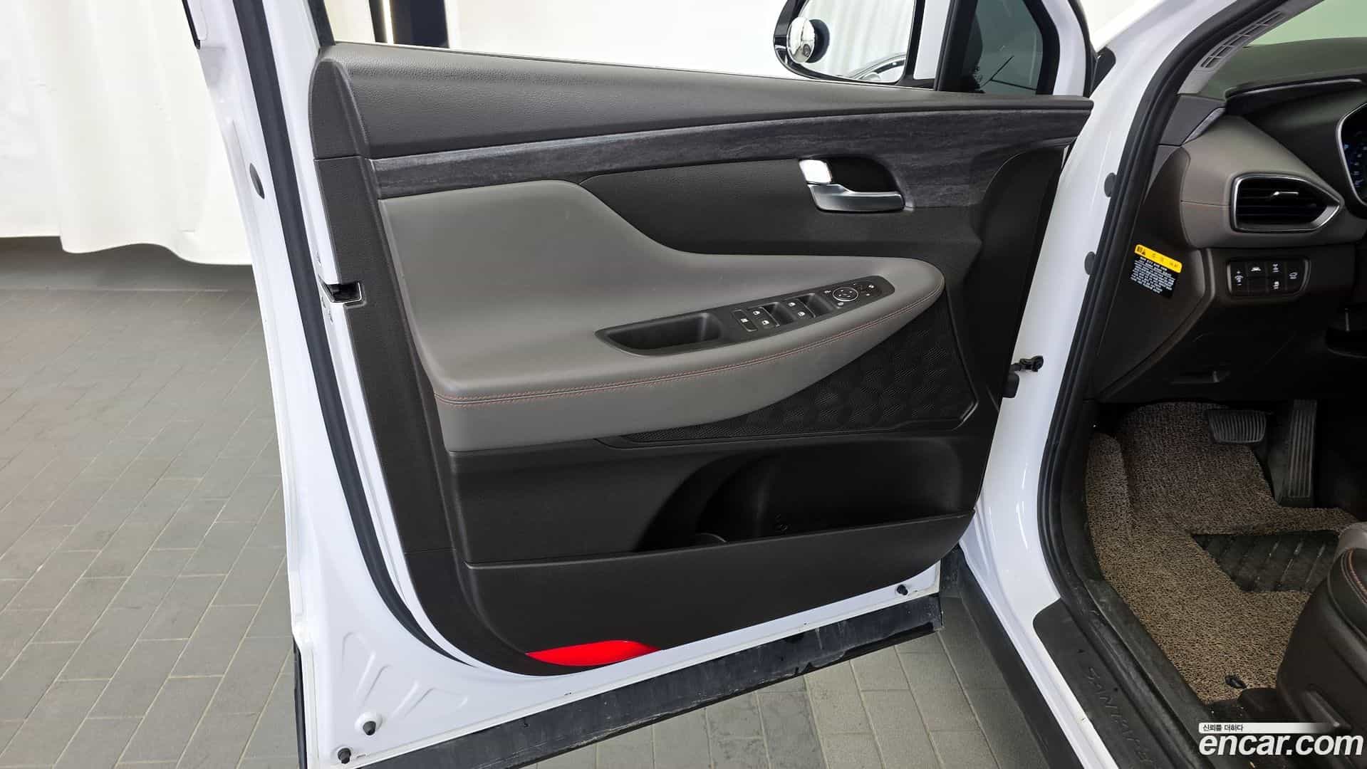 Santafe Hyundai 2018.10-INNER-034