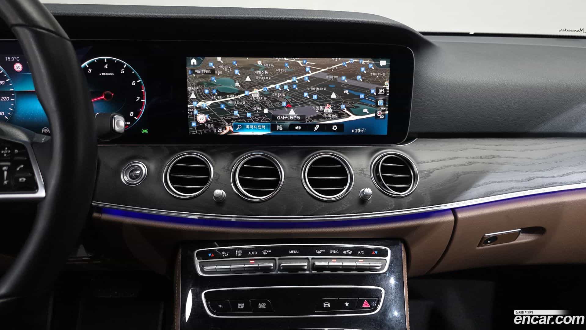 E-Class Mercedes-Benz 2023.10-OPTION-017