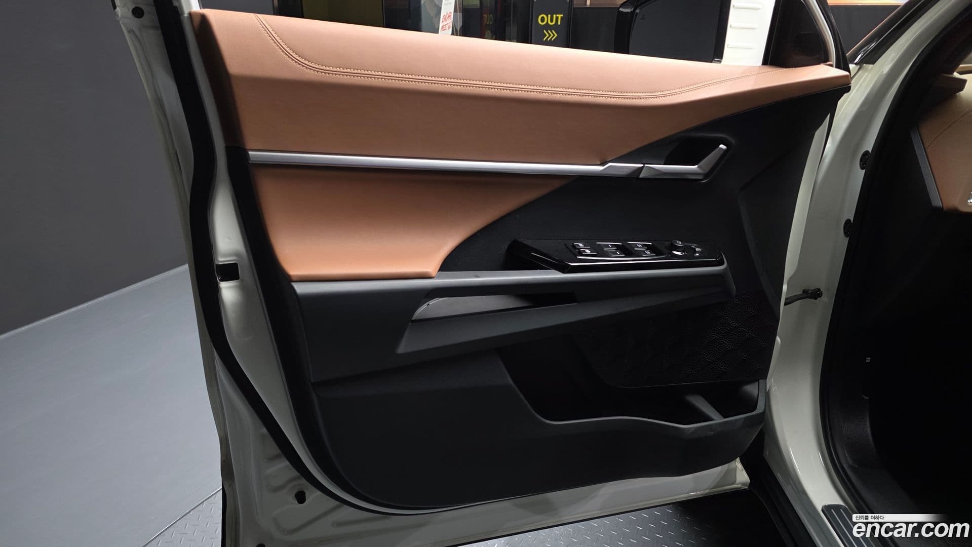 Main__Slider__Photo:Torres KG Mobility 2022.11-23