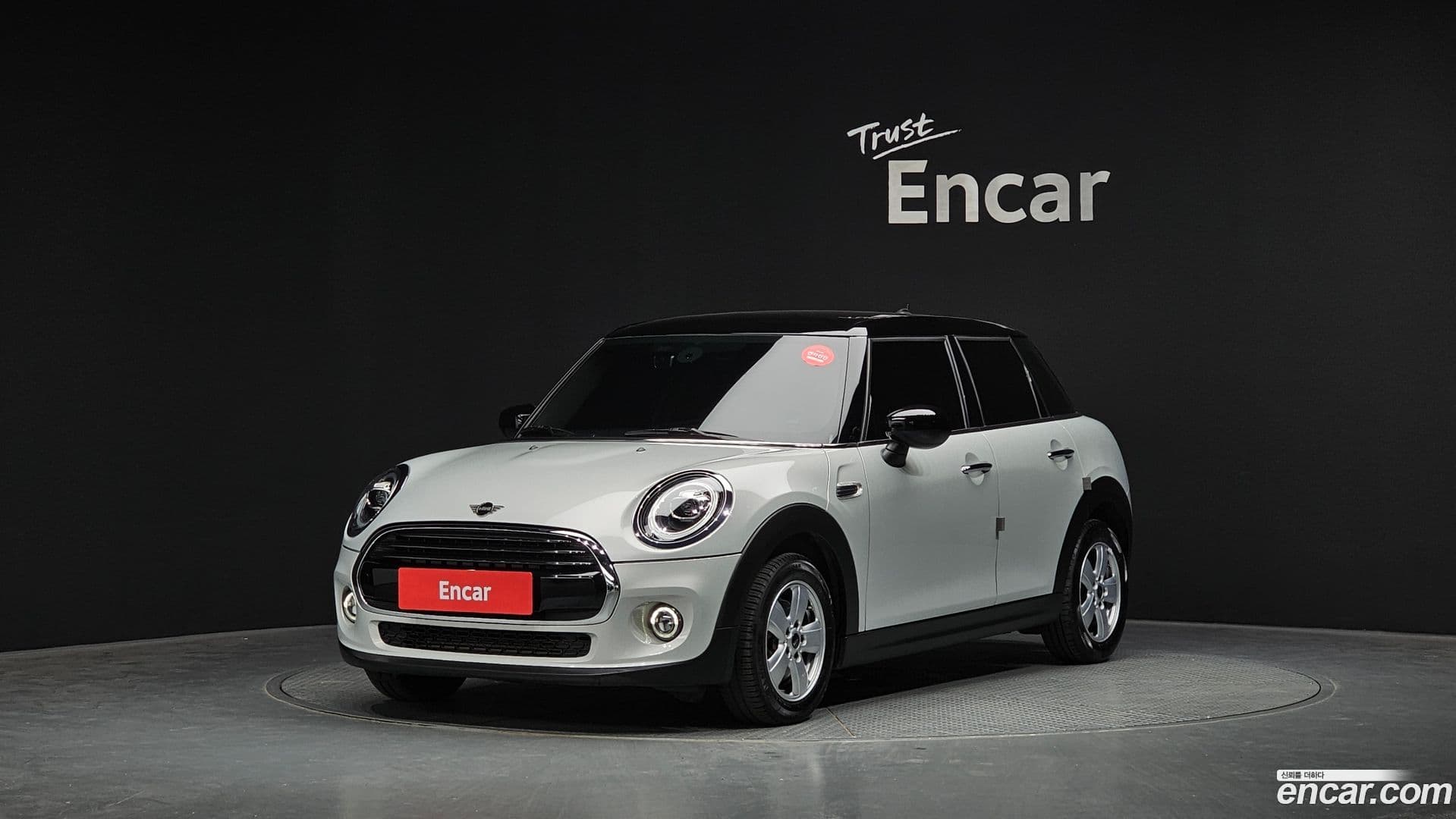 Main__Slider__Photo:Cooper Mini 2021.2-0