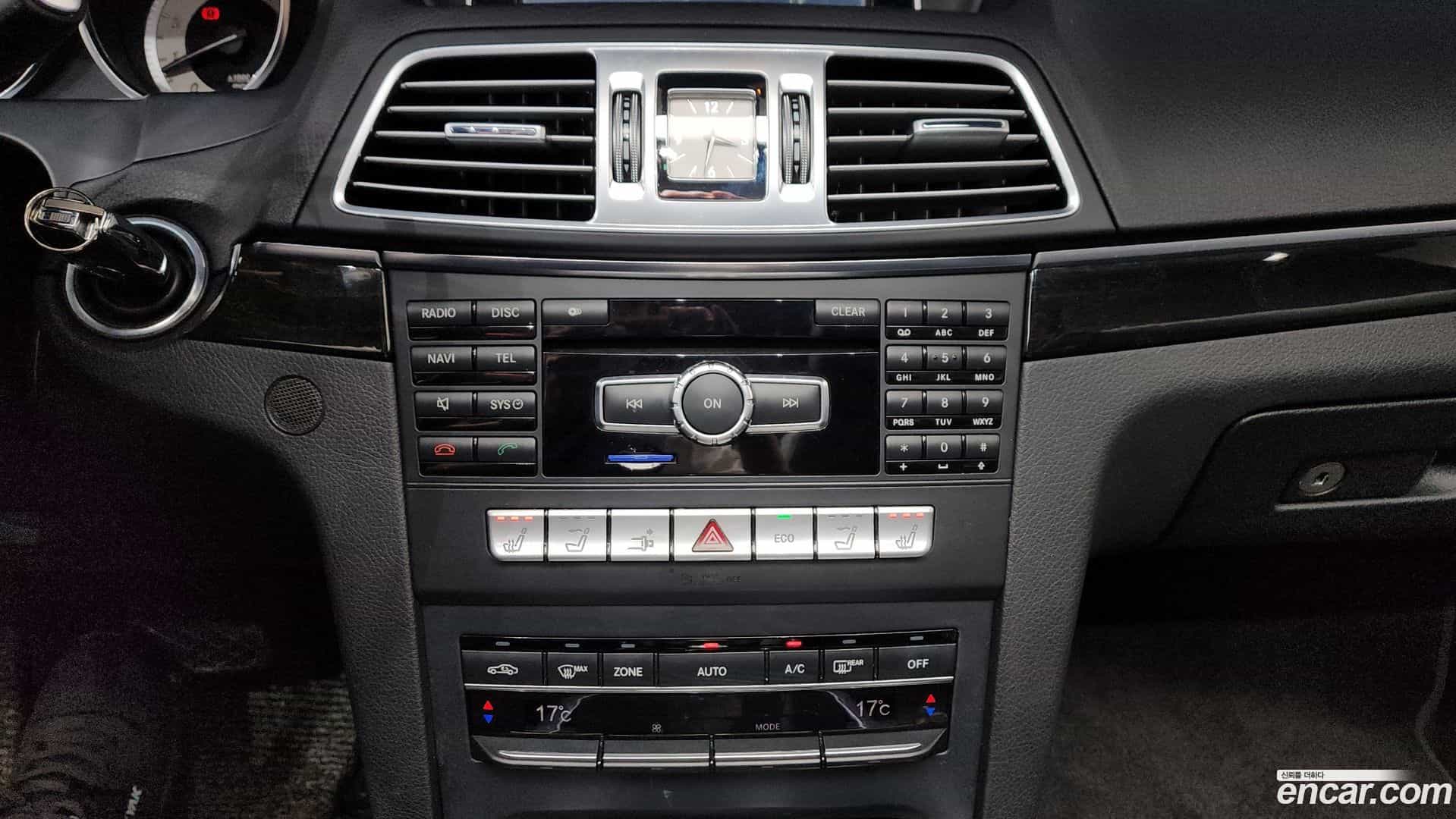 E-Class Mercedes-Benz 2014.5-OPTION-019