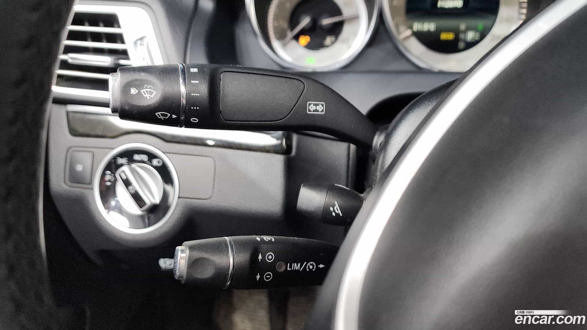 E-Class Mercedes-Benz 2014.5-OPTION-022