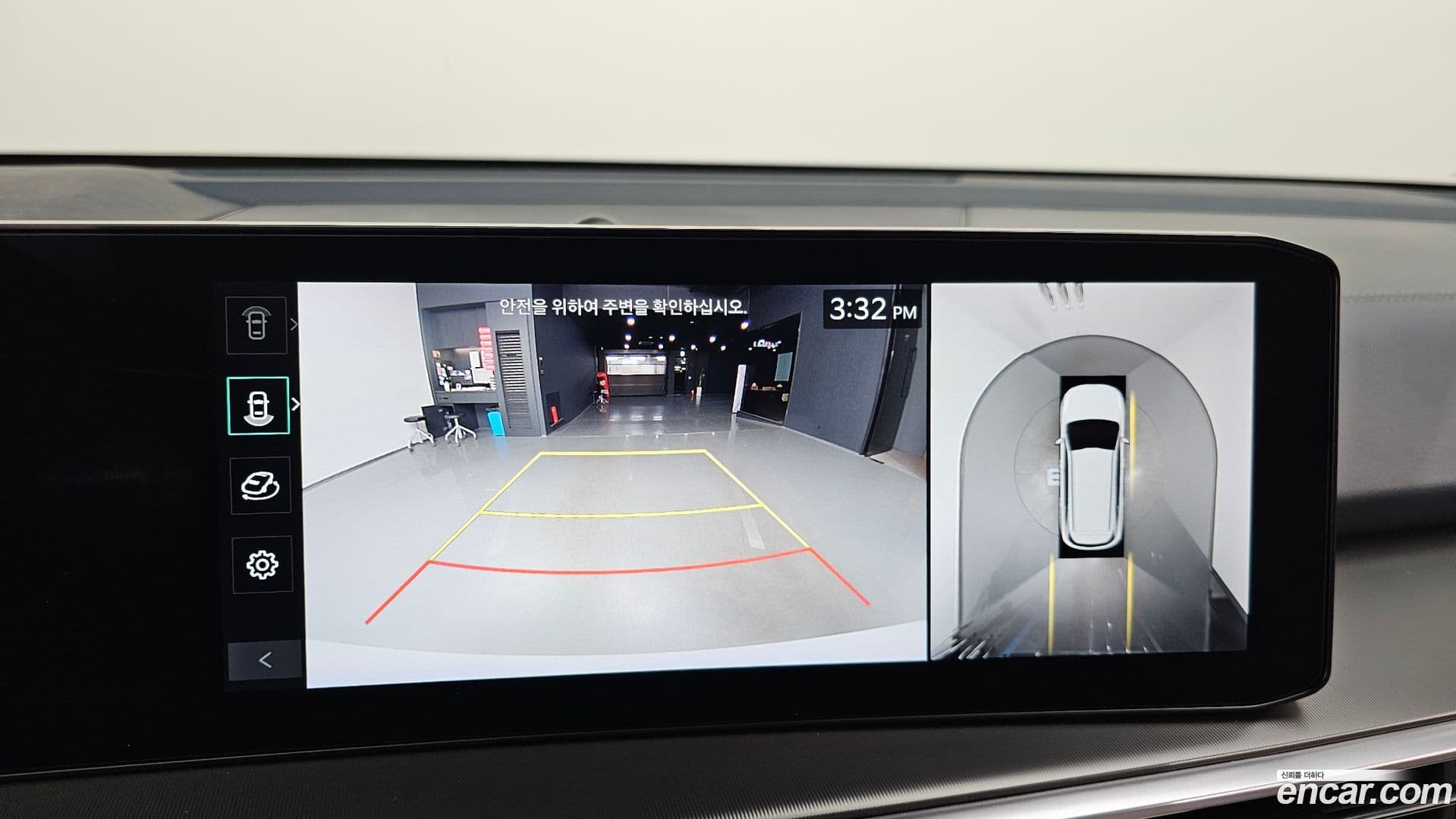 Main__Slider__Photo:Sorento Kia 2024.0-14