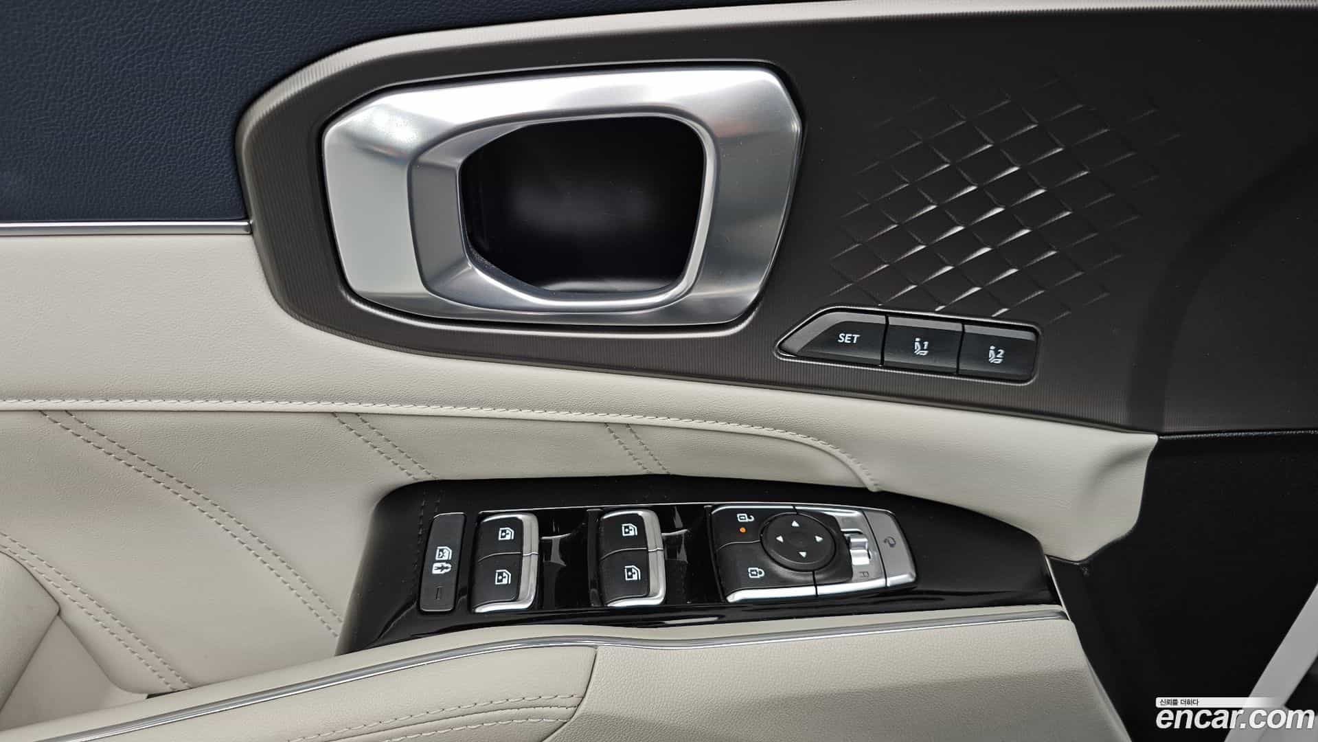 Sorento Kia 2024.0-OPTION-022