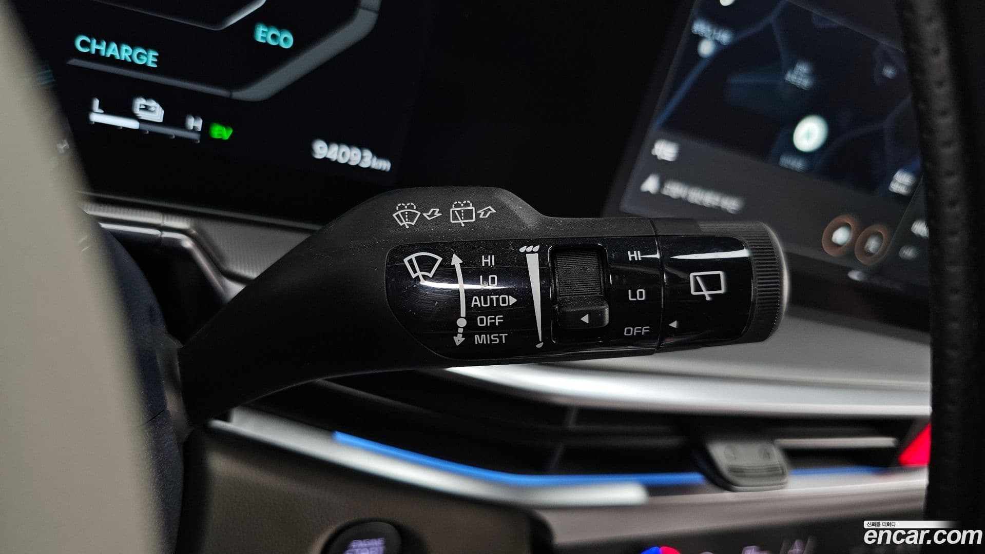 Main__Slider__Photo:Sorento Kia 2024.0-18