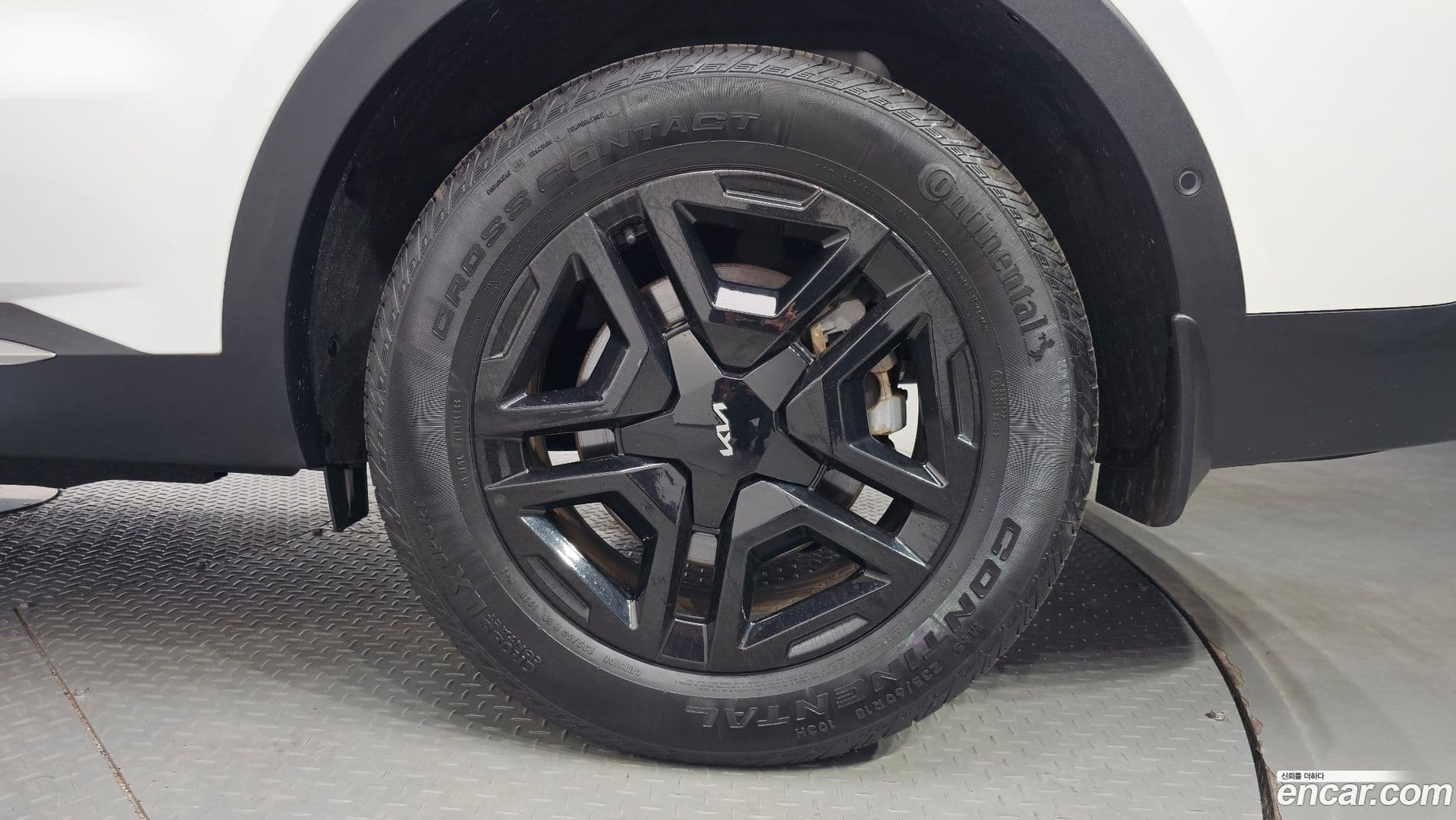 Main__Slider__Photo:Sorento Kia 2024.0-20
