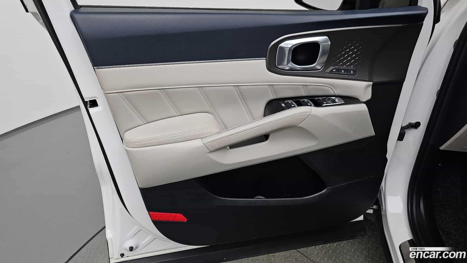 Sorento Kia 2024.0-INNER-034