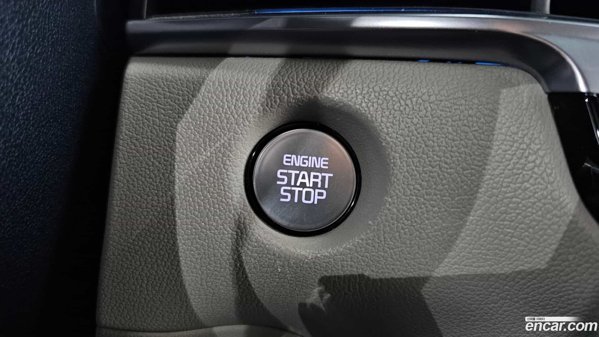 Sorento Kia 2024.0-OPTION-041