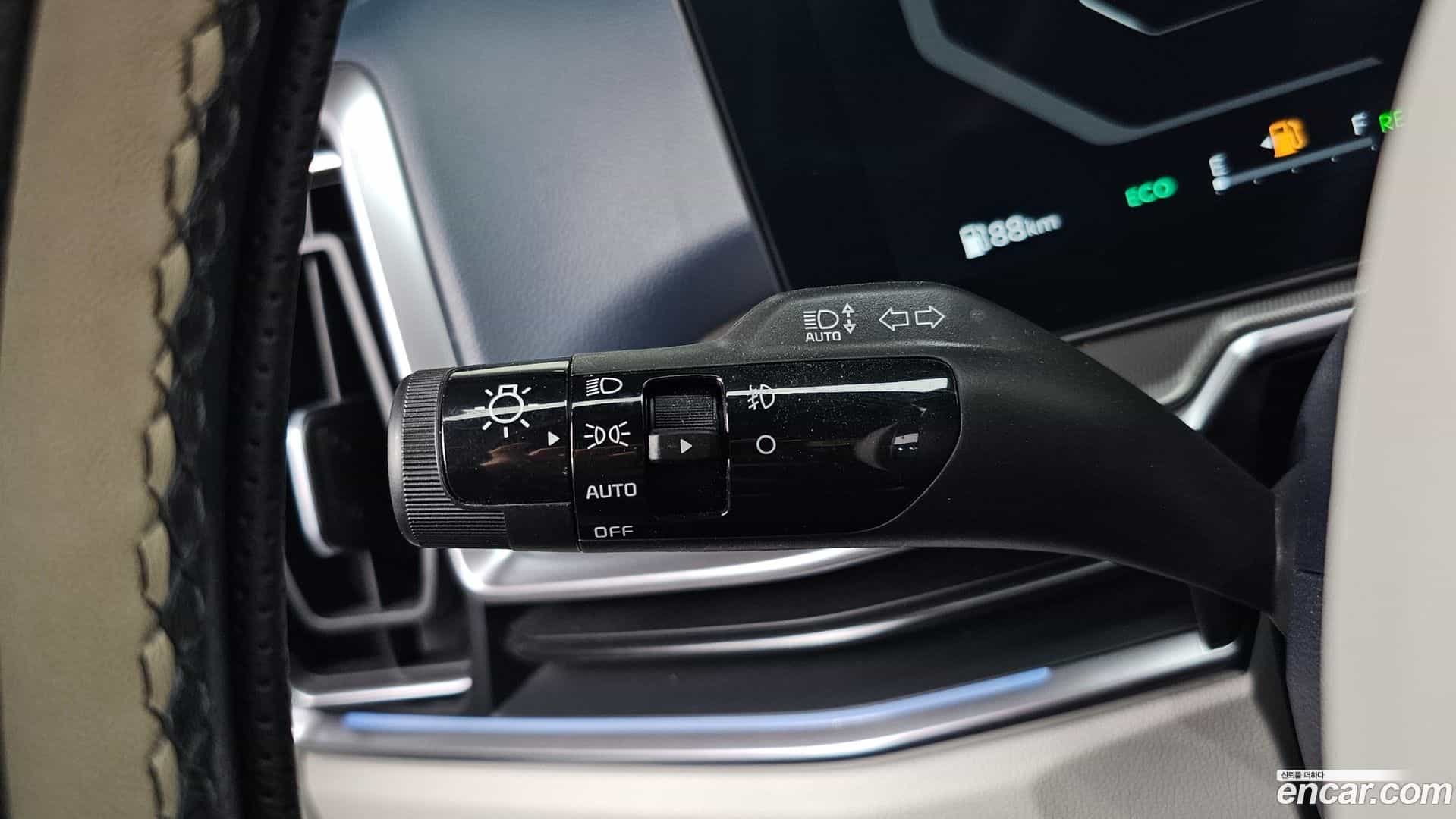 Sorento Kia 2024.0-OPTION-042