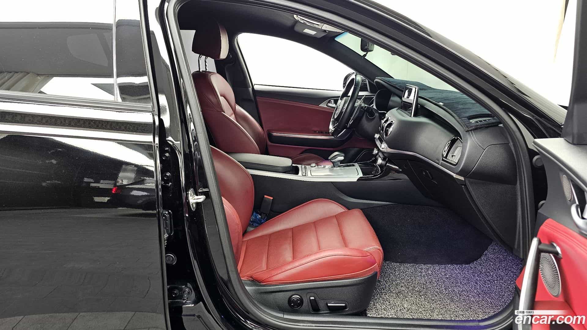 Stinger Kia 2019.9-OPTION-015