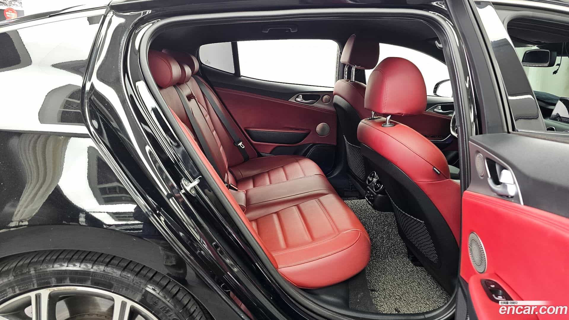 Stinger Kia 2019.9-OPTION-016
