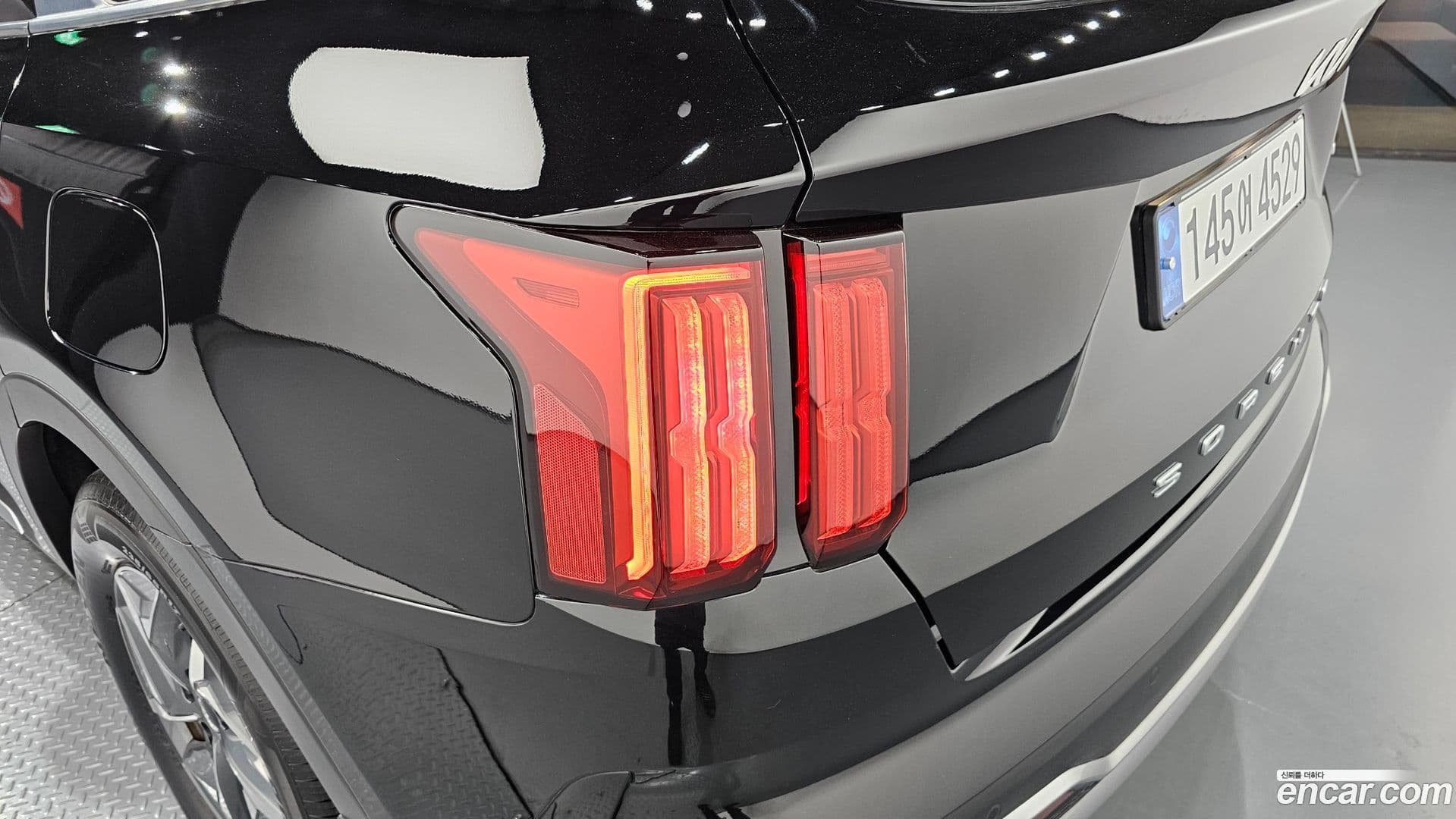 Main__Slider__Photo:Sorento Kia 2022.6-22