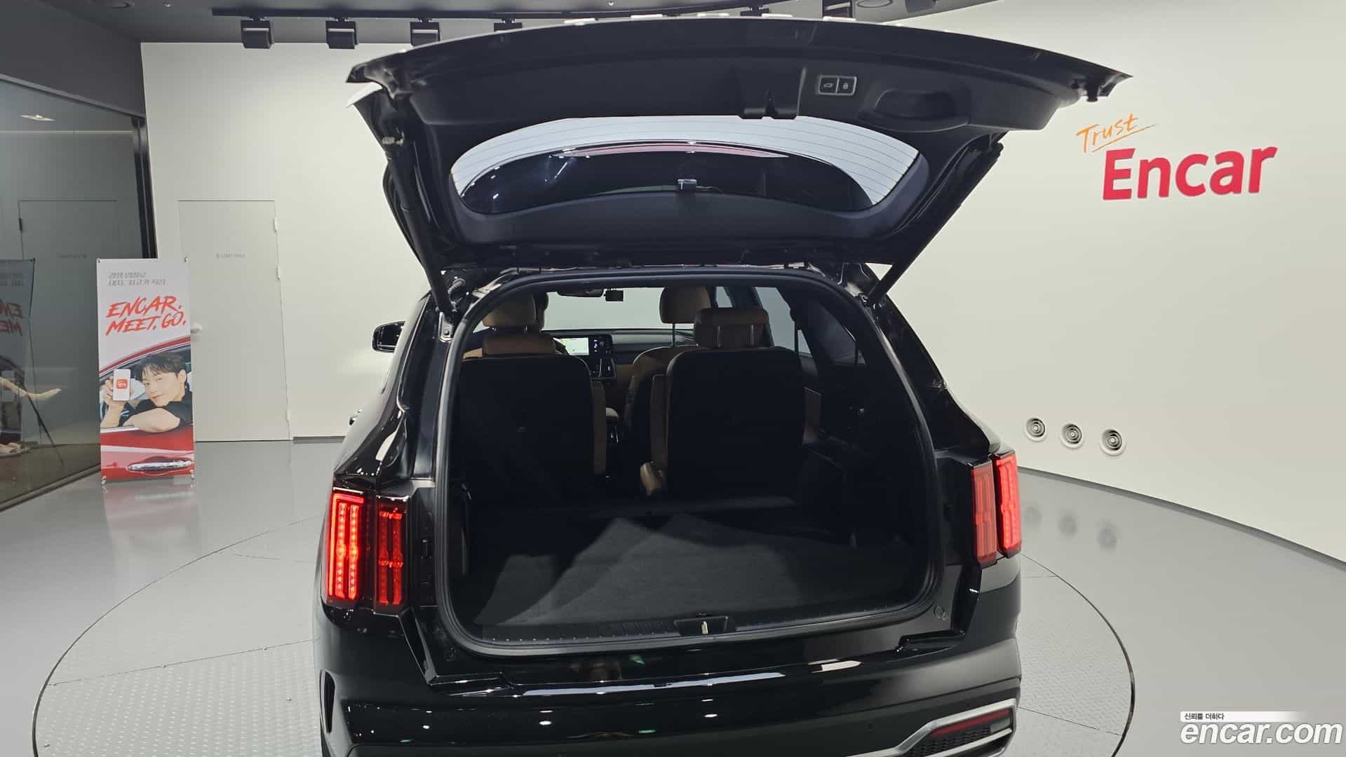 Sorento Kia 2022.6-OPTION-044
