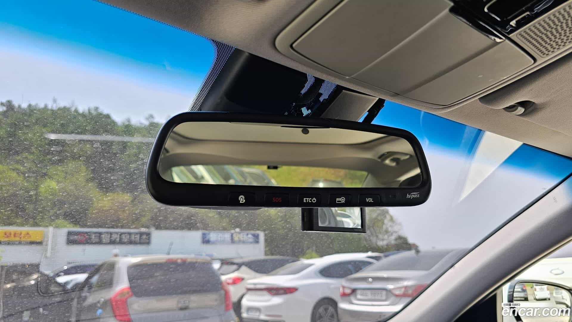 Grandeur Hyundai 2019.1-OPTION-024