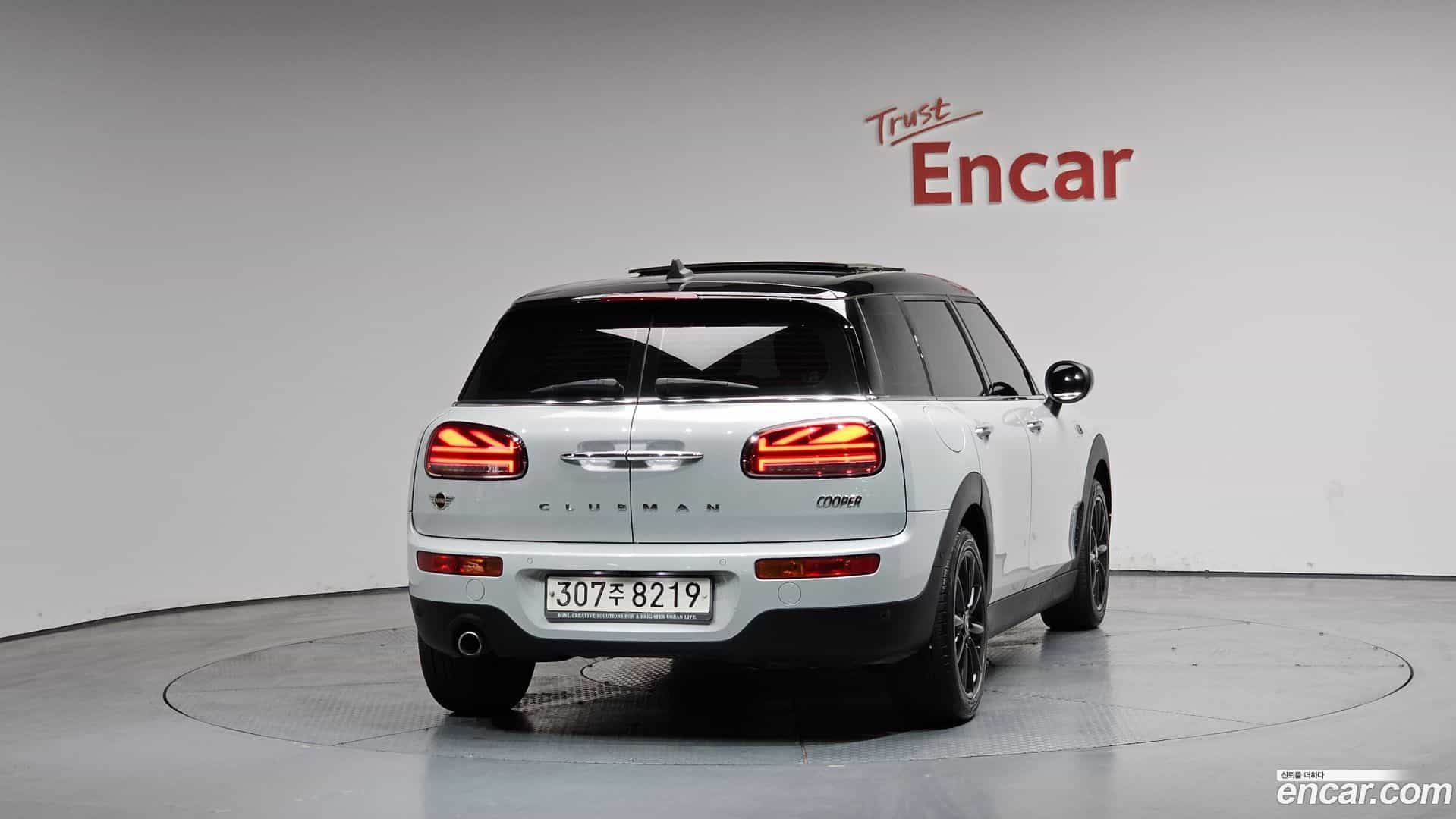 Clubman Mini 2020.10-OUTER-004