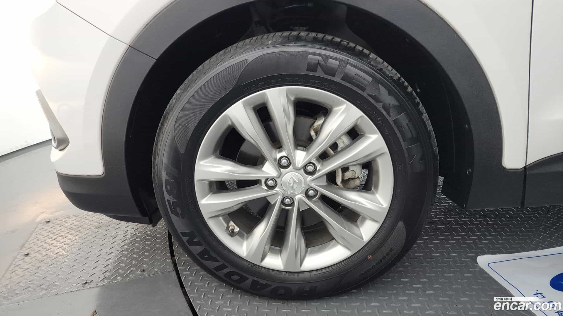 Santafe Hyundai 2017.0-OUTER-005