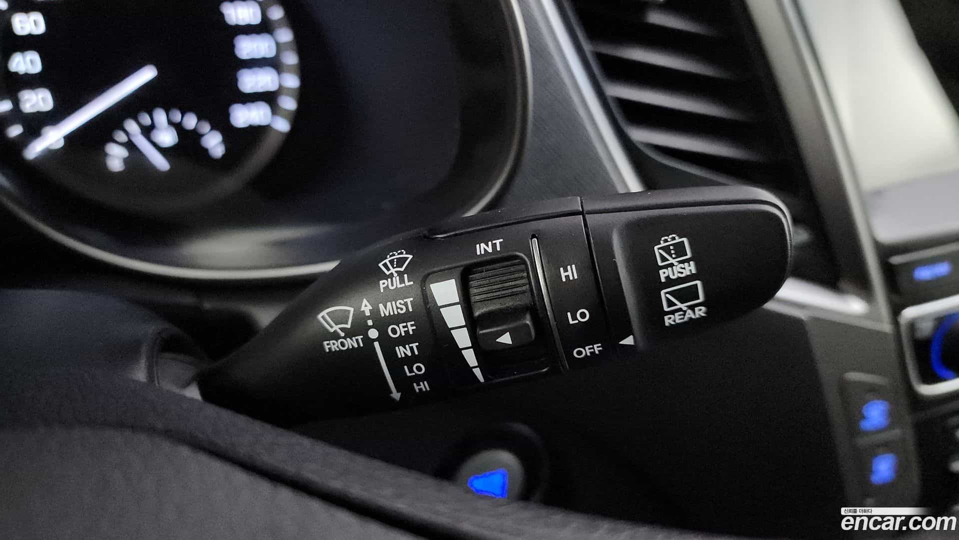 Santafe Hyundai 2017.0-OPTION-041
