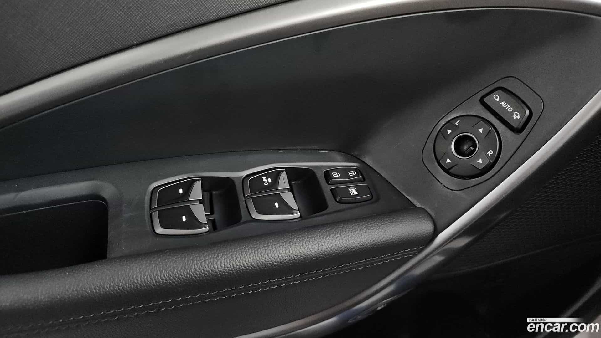 Santafe Hyundai 2017.0-OPTION-043