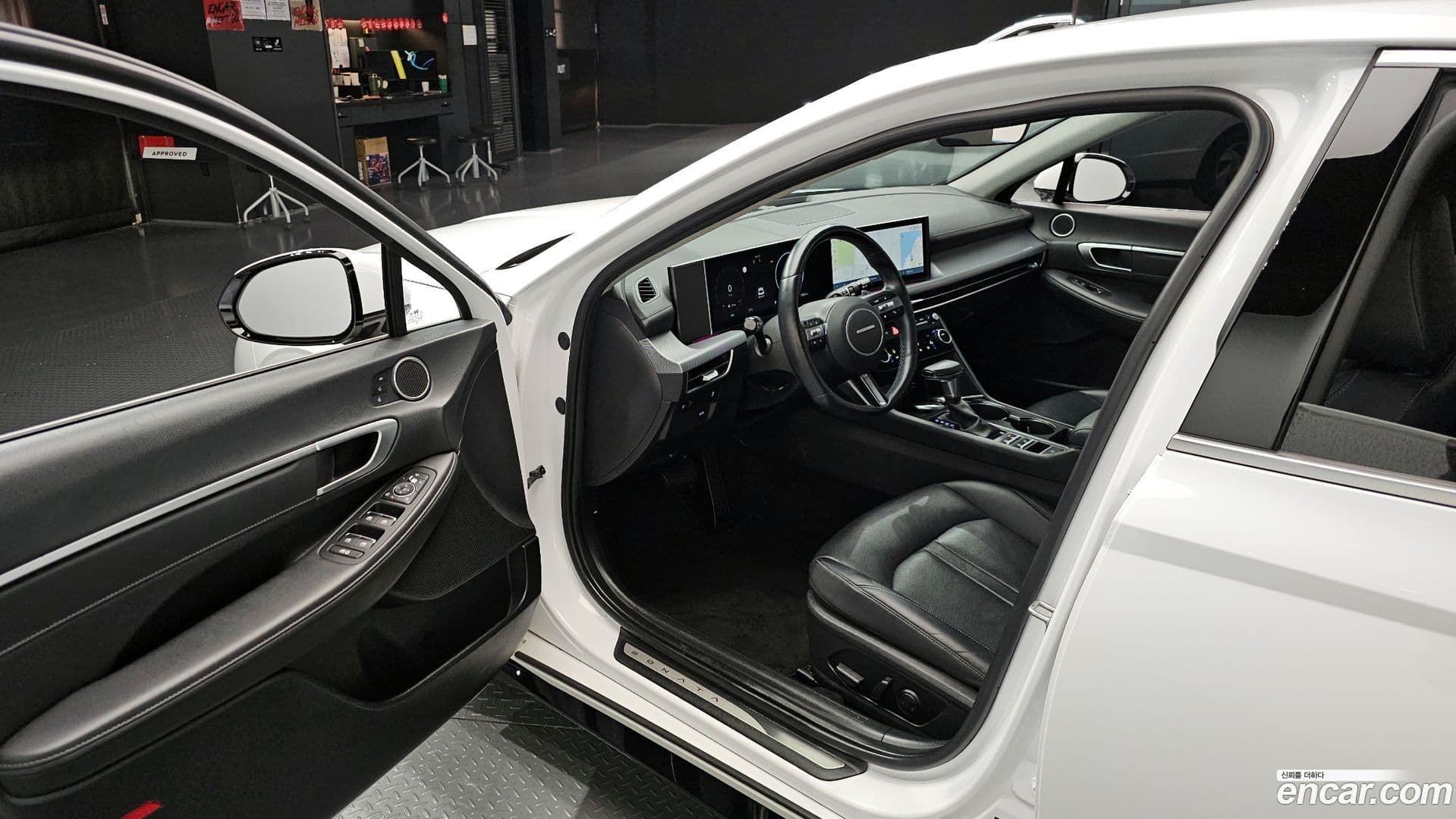 Main__Slider__Photo:Sonata Hyundai 2023.6-9