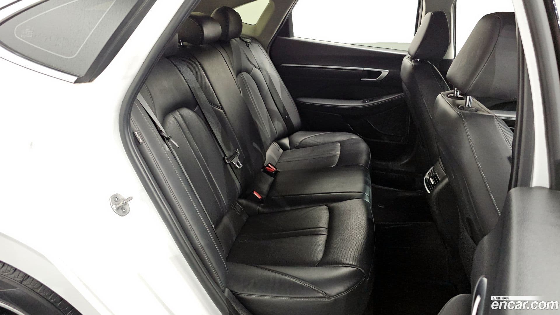 Main__Slider__Photo:Sonata Hyundai 2023.6-10