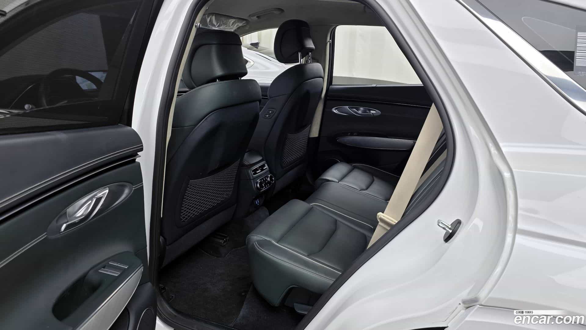 GV70 Genesis 2022.4-INNER-036