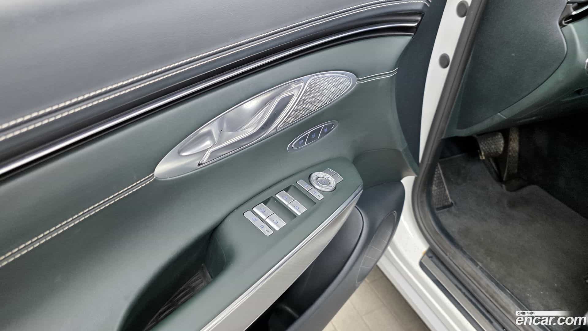 GV70 Genesis 2022.4-OPTION-042
