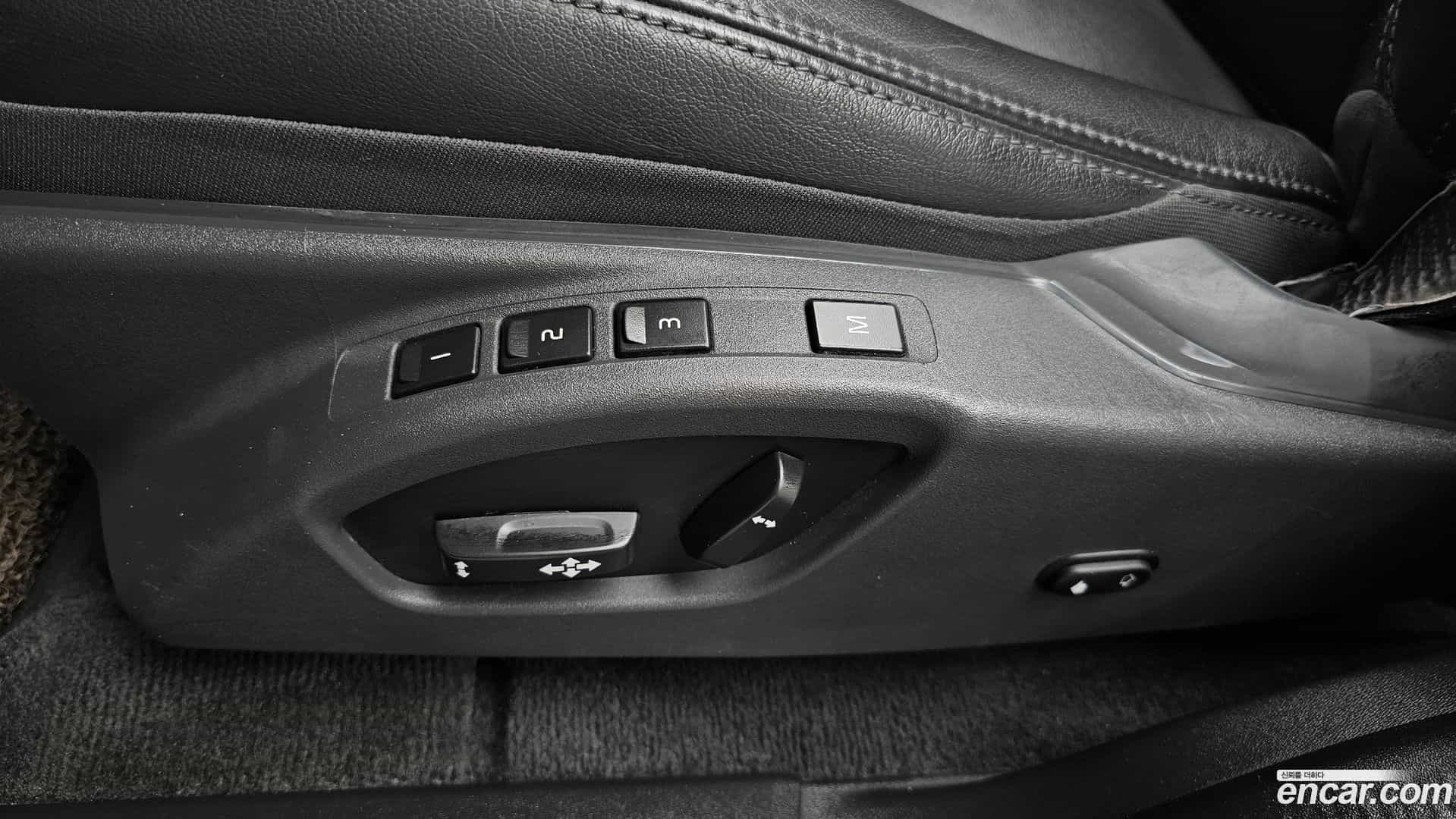 XC60 Volvo 2016.9-OPTION-044
