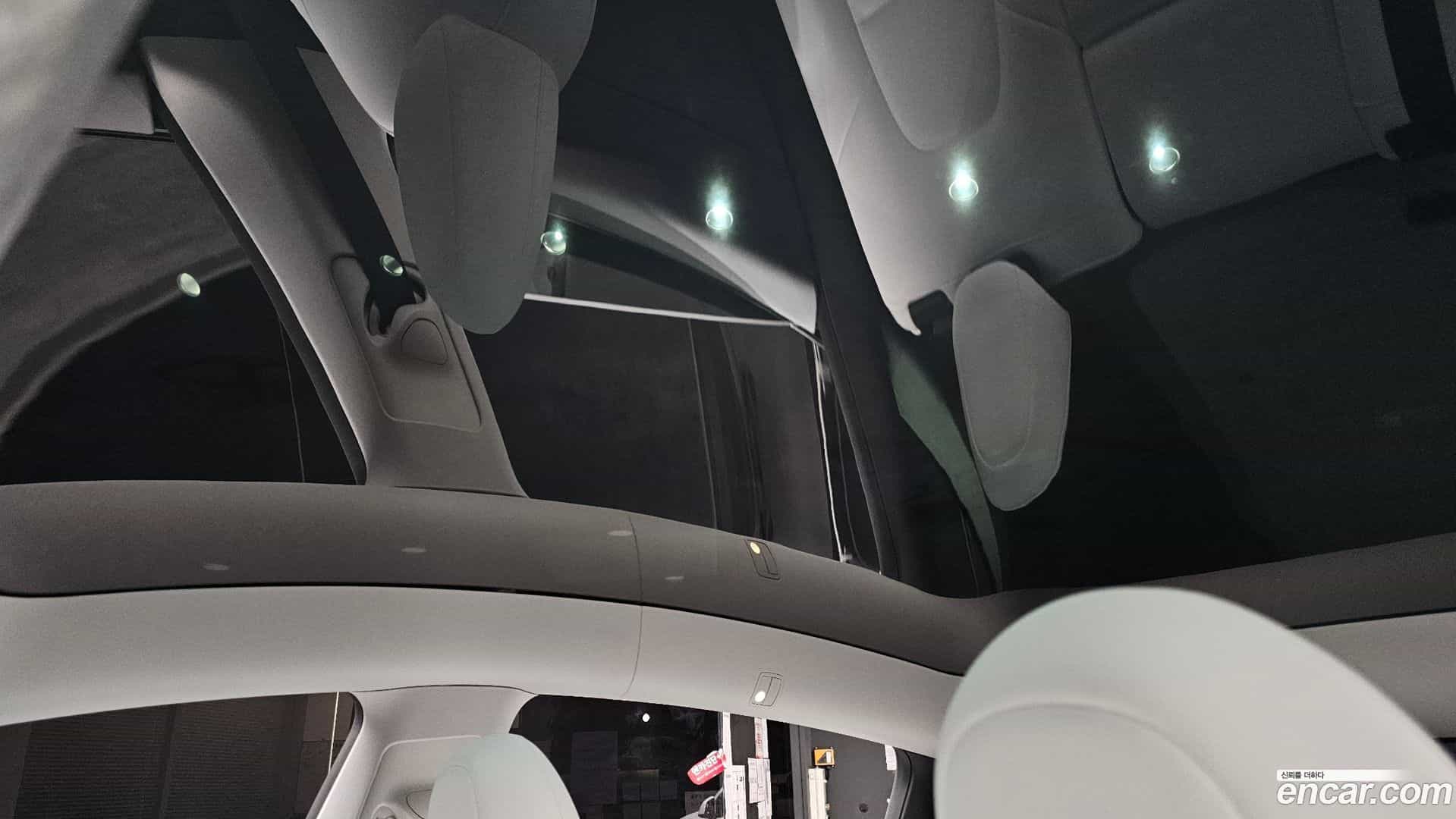 Model Y Tesla 2024.10-OPTION-023