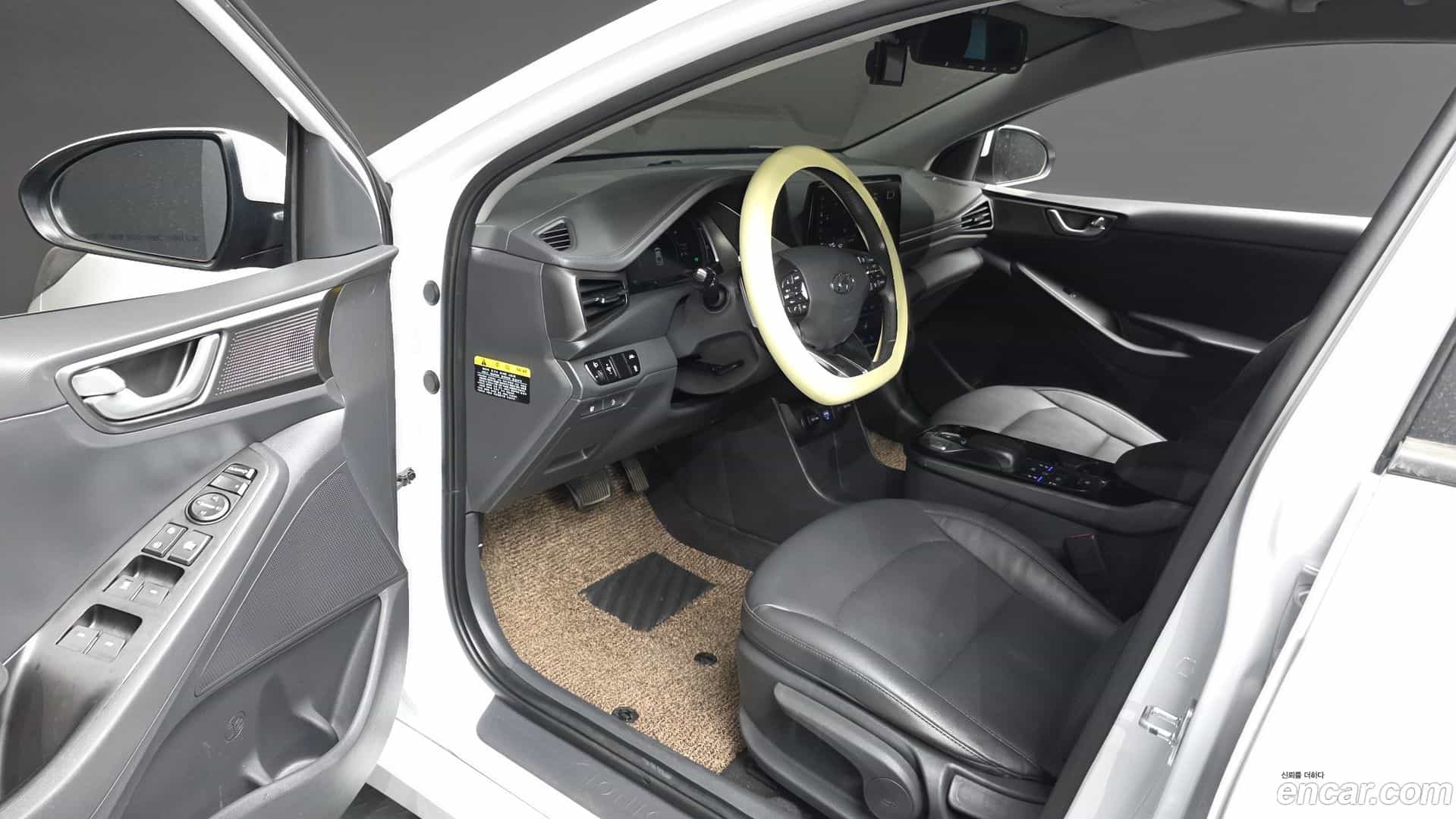 Ioniq Hyundai 2020.2-INNER-010