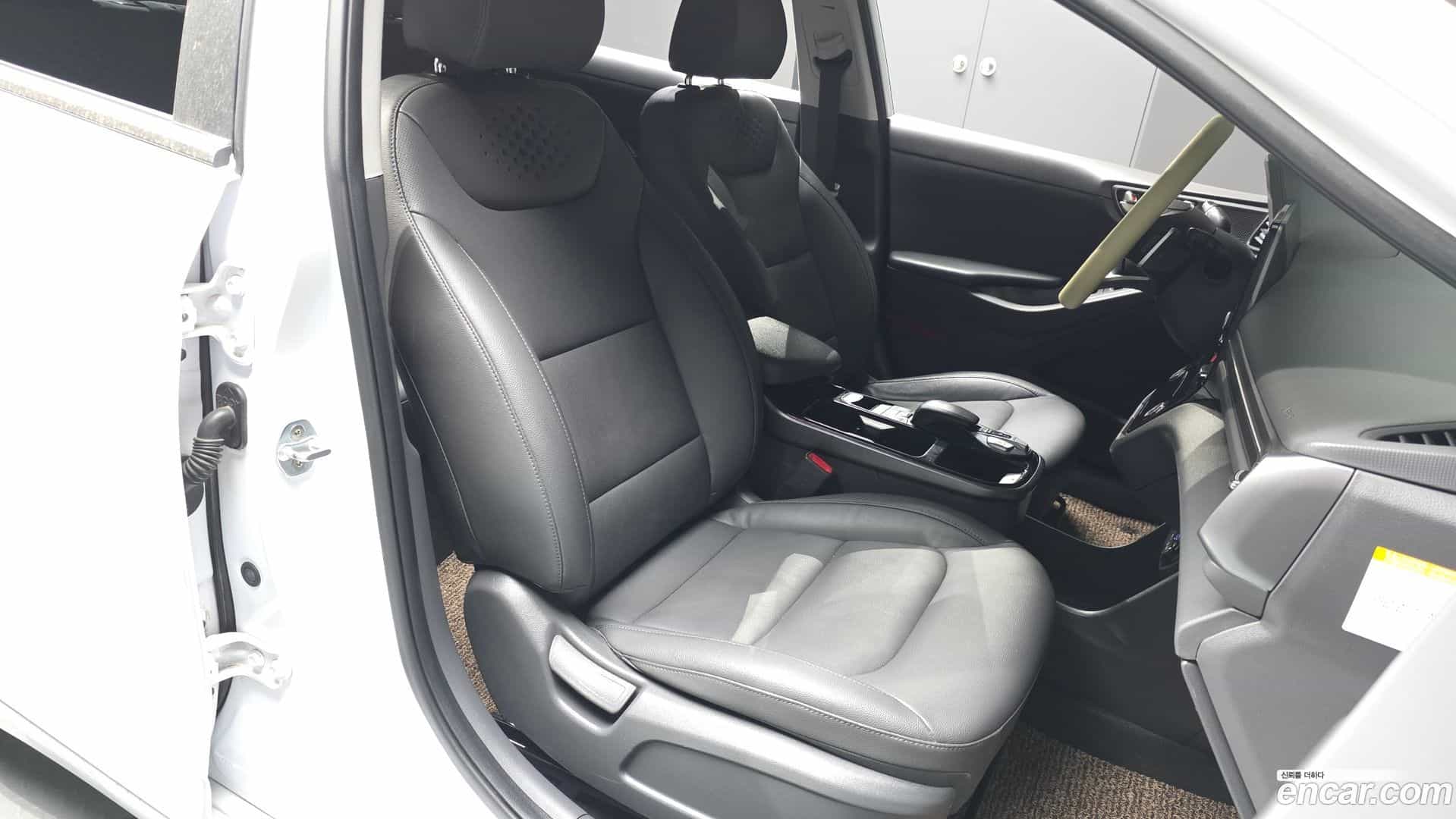 Ioniq Hyundai 2020.2-OPTION-016
