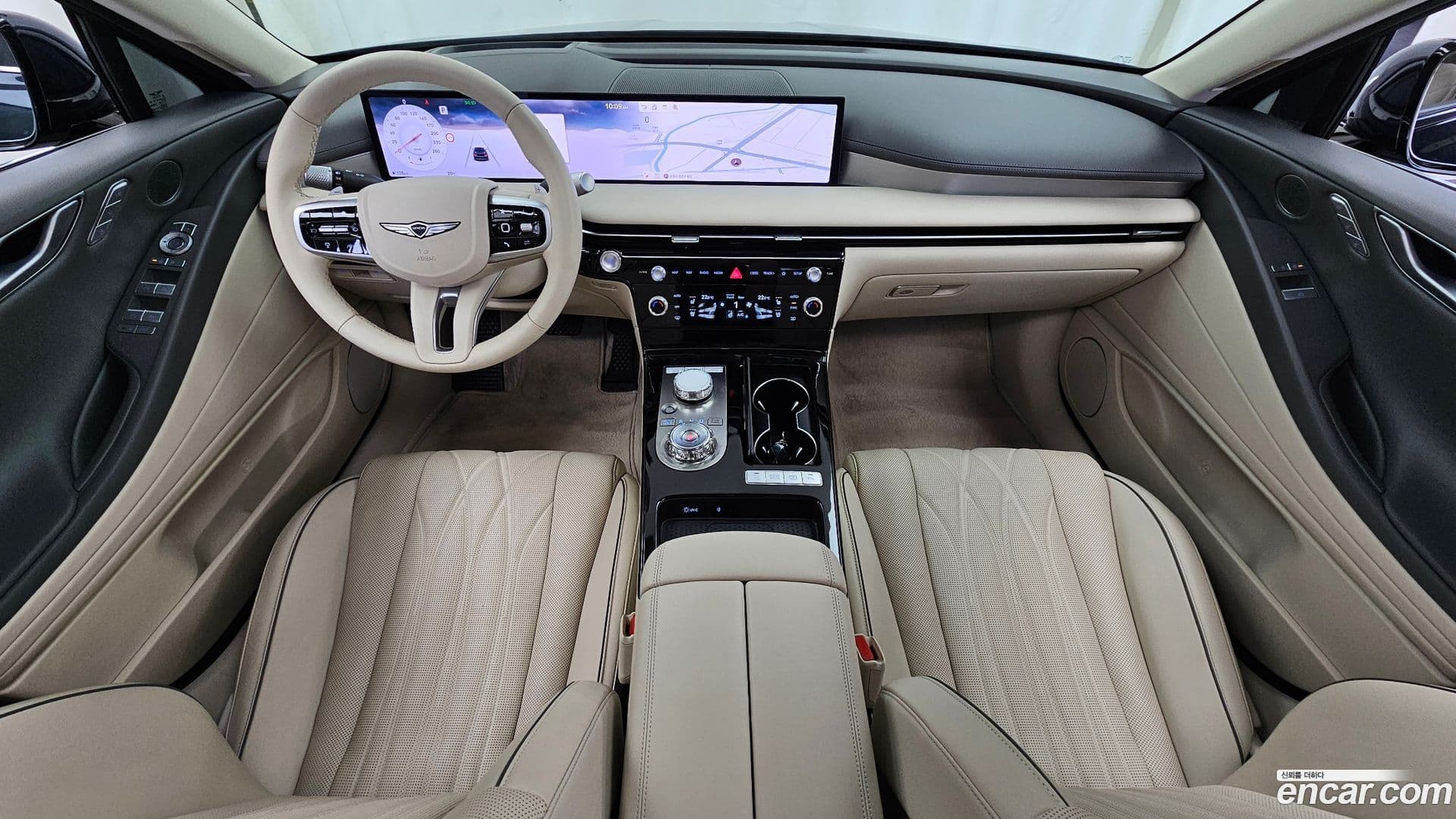 Main__Slider__Photo:G80 Genesis 2024.8-6