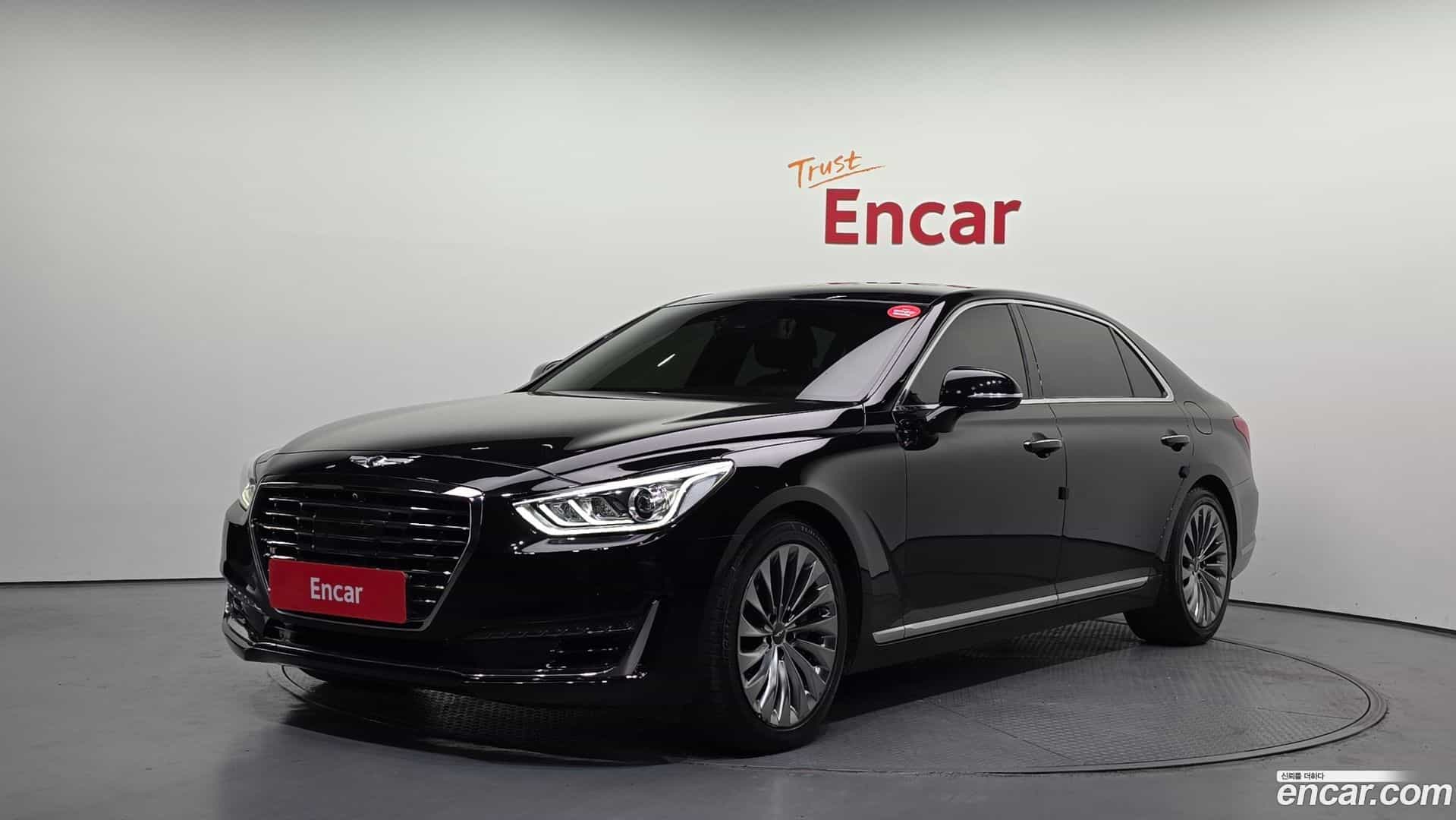 EQ900 Genesis 2016.10-OUTER-001