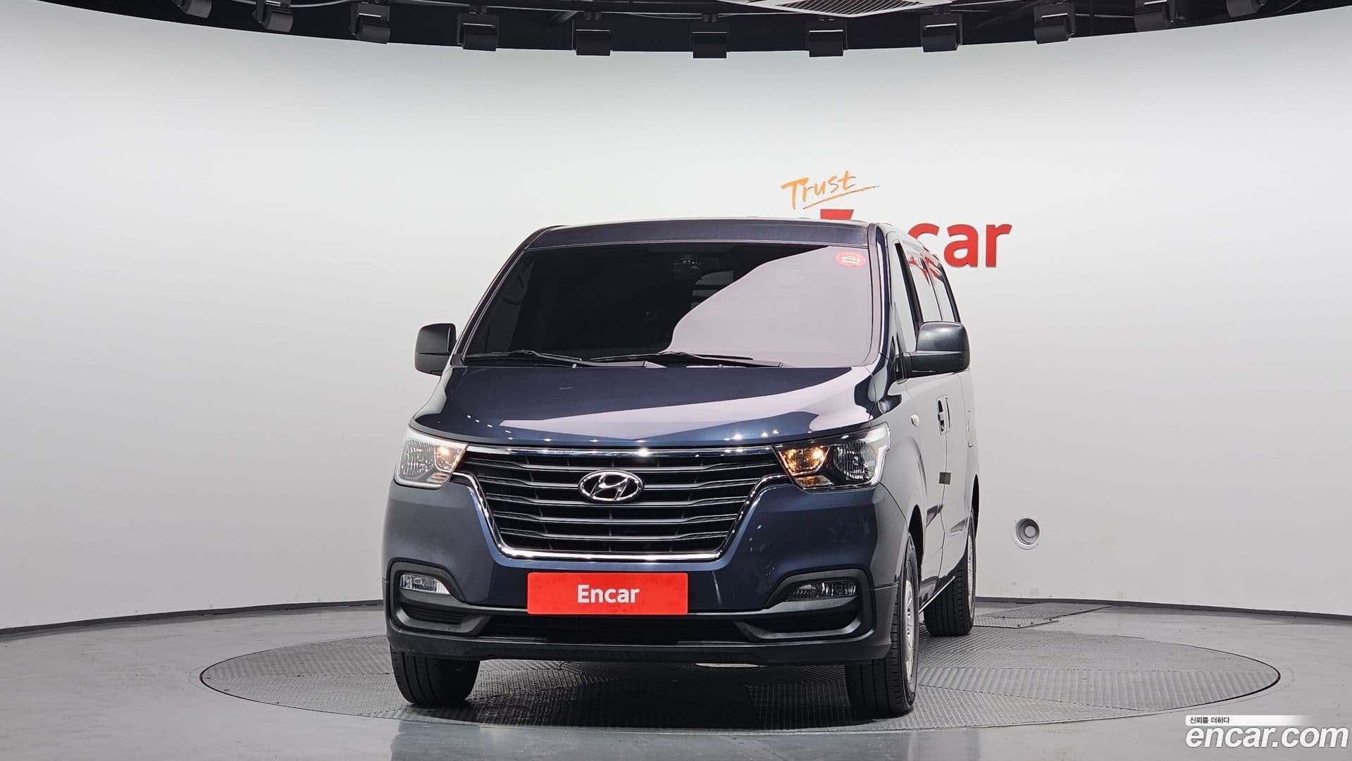 Main__Slider__Photo:Starex Hyundai 2018.5-2