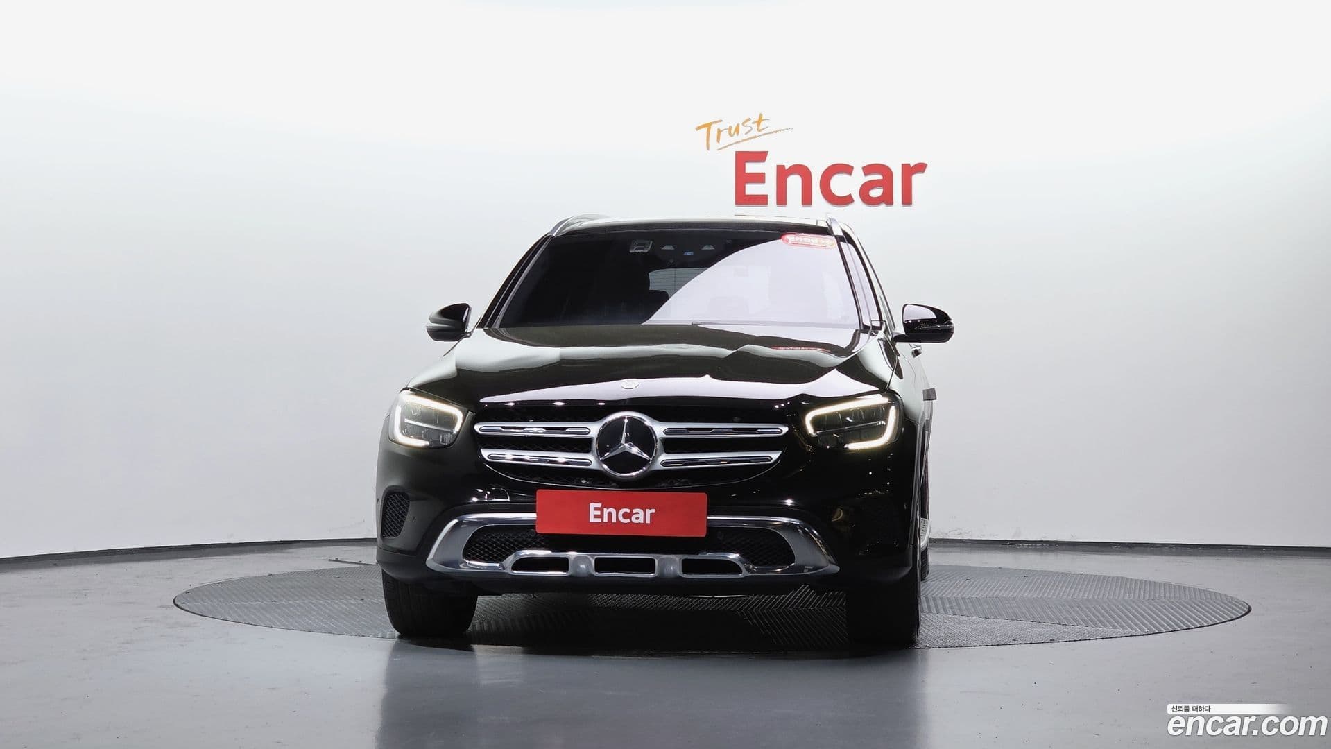 Main__Slider__Photo:GLC-Class Mercedes-Benz 2020.7-2