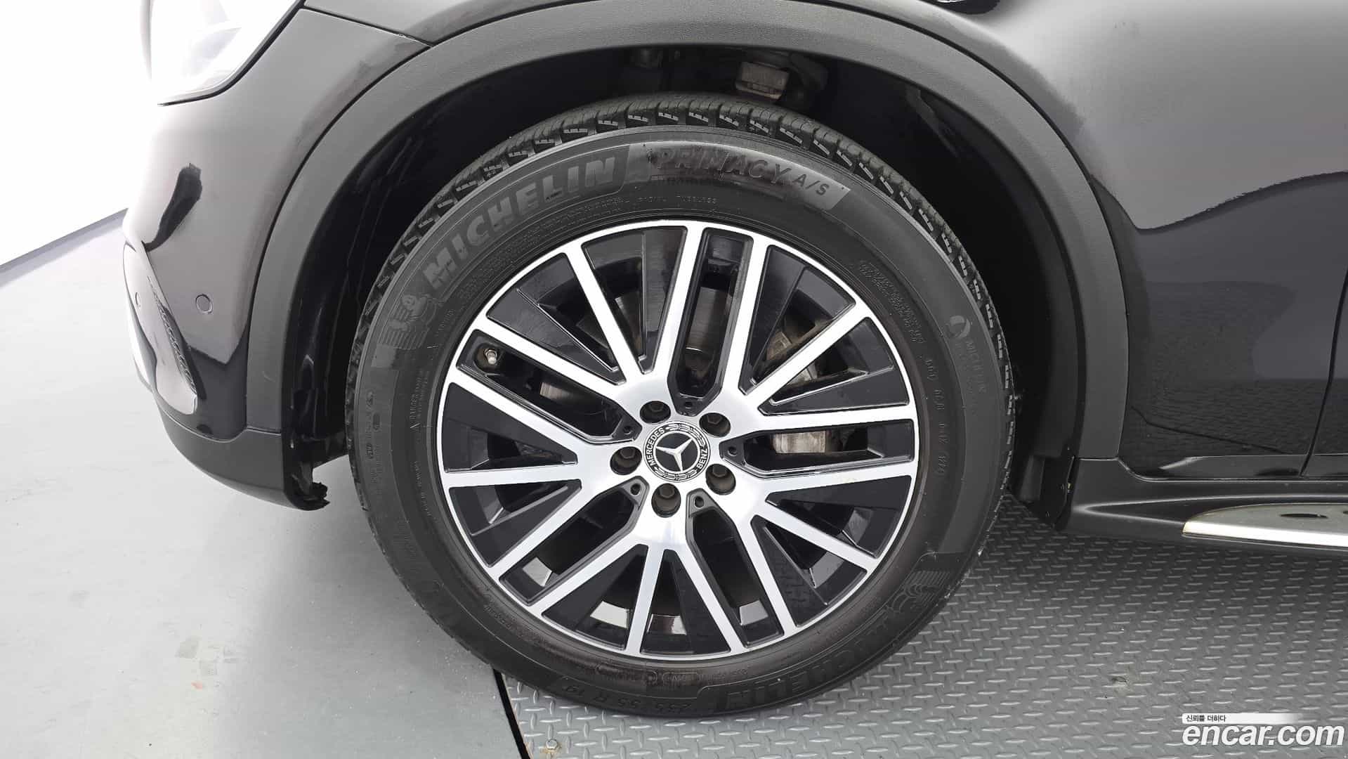 GLC-Class Mercedes-Benz 2020.7-OUTER-005