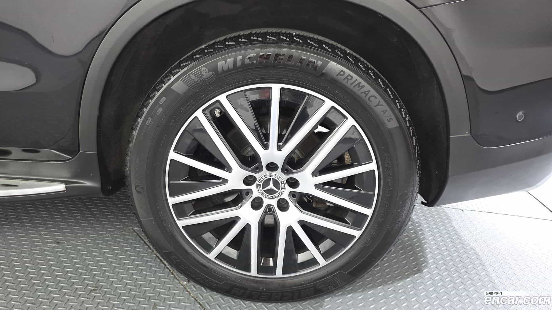 GLC-Class Mercedes-Benz 2020.7-OUTER-031