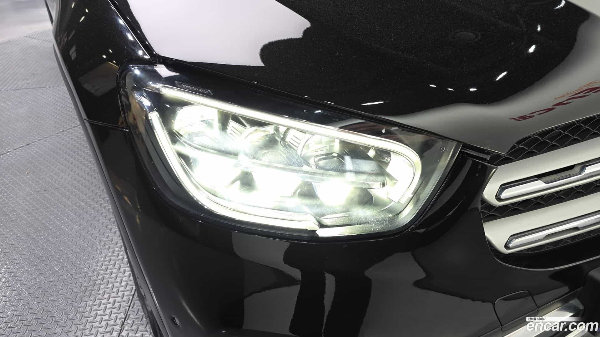 GLC-Class Mercedes-Benz 2020.7-OUTER-032