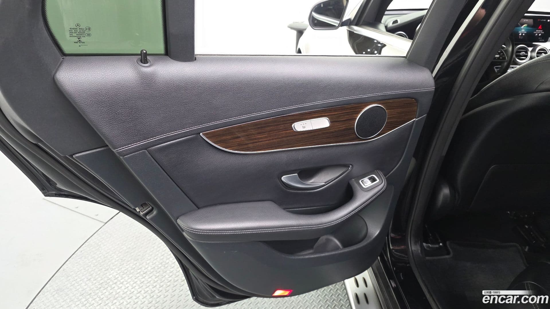 Main__Slider__Photo:GLC-Class Mercedes-Benz 2020.7-24