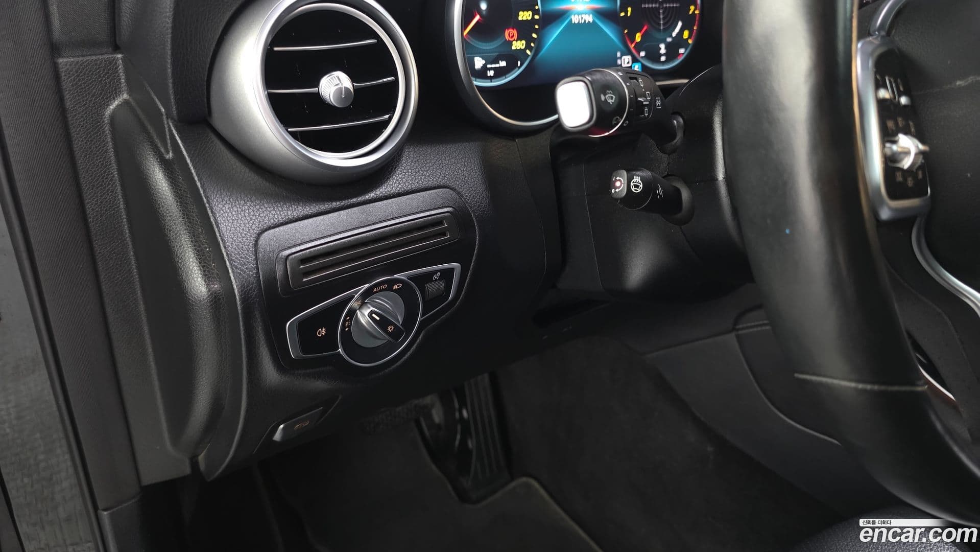 Main__Slider__Photo:GLC-Class Mercedes-Benz 2020.7-26