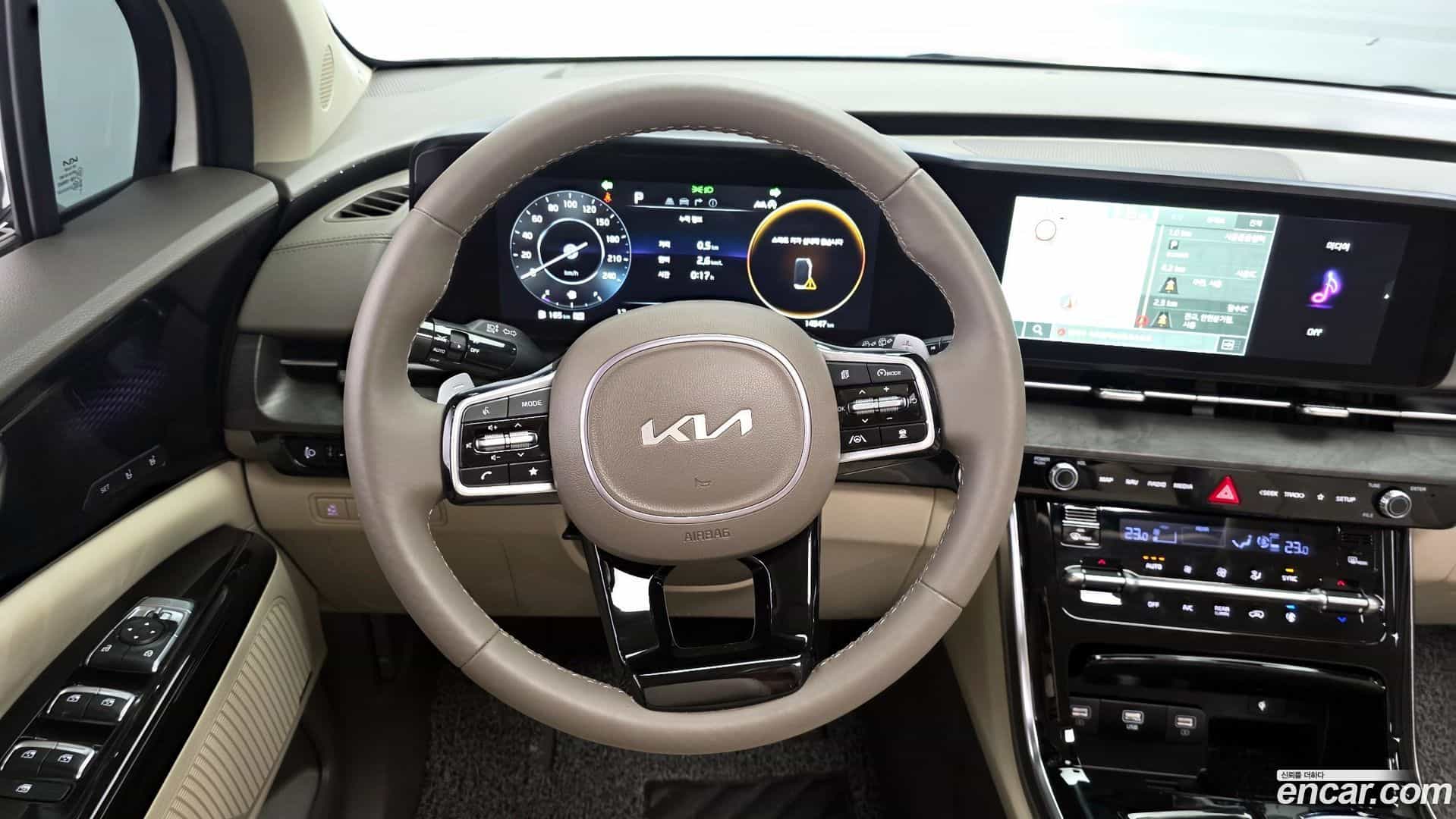 Canival Kia 2023.5-OPTION-018