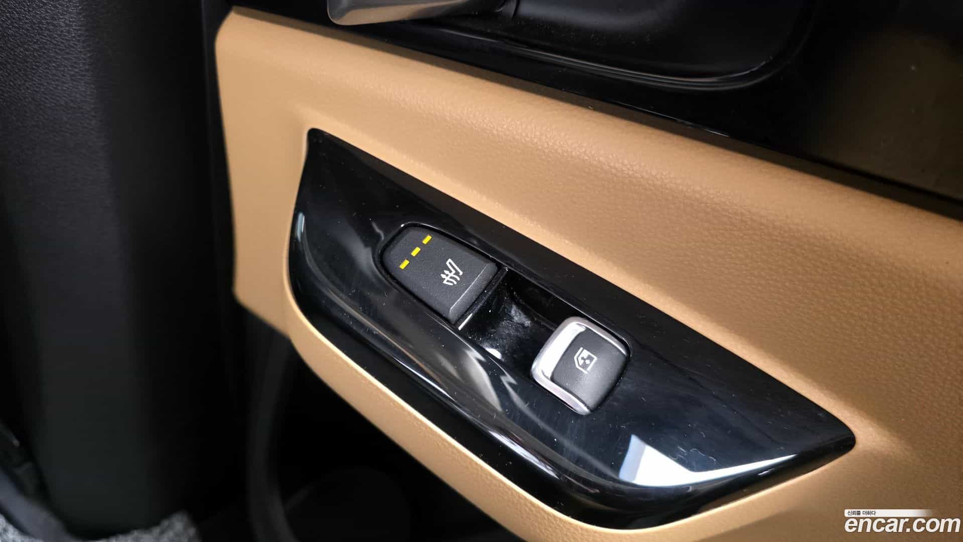Canival Kia 2022.7-OPTION-023