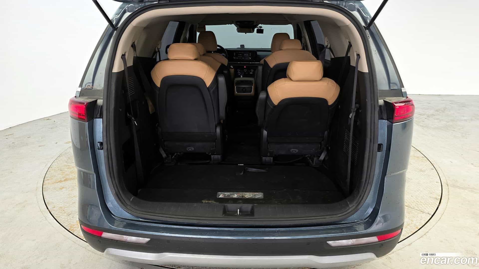 Canival Kia 2022.3-OPTION-024