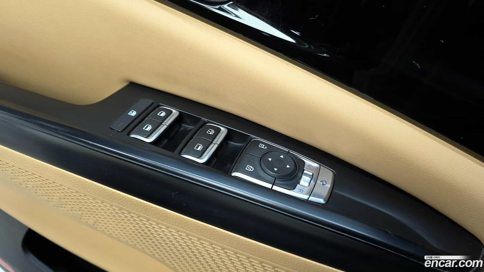 Canival Kia 2022.3-OPTION-042